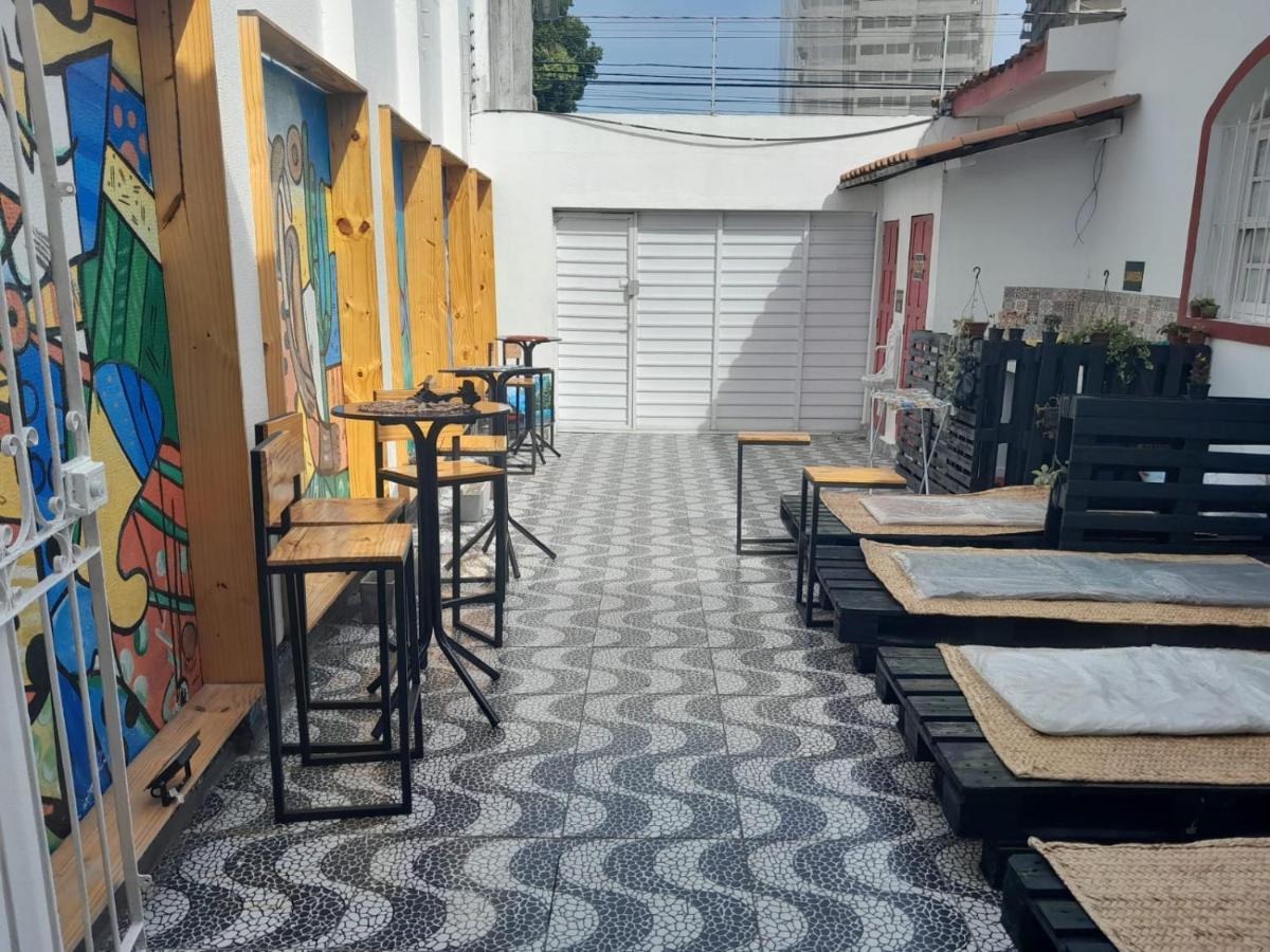 "Le Chat Qui Peche" Hostel A 150 Metros Da Praia De Pajucara Maceio  Exterior photo